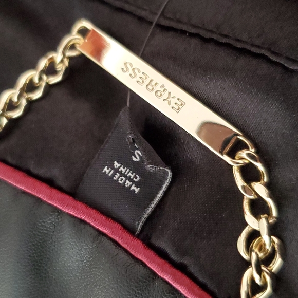 NWT Express black furry vest - Picture 3 of 7